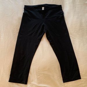 Lululemon cropped leggings